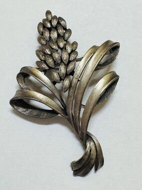Pastelli Wheat Spray Ribbon Brooch